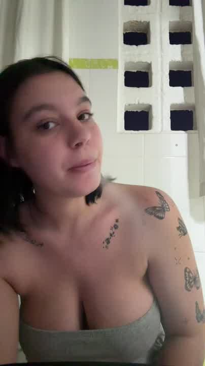 culonaguarrona2 Live Chat on Amateur.TV