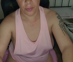 Bella410's webcam