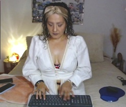 Amanda_bella's webcam
