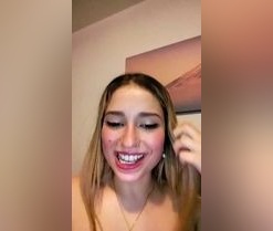 Allisonfoxxx's webcam