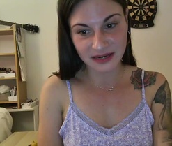 Beautyana's webcam