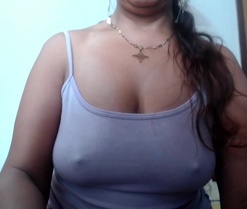 Meganny2023's webcam