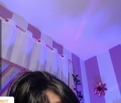 chloe_bonnet's webcam