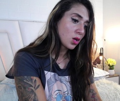 Natasha_Wilde_'s webcam