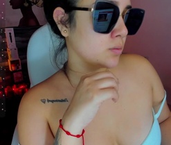 la_venezolana's webcam