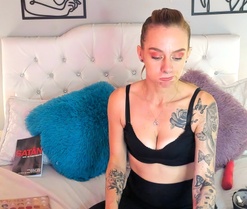 Scarlettmilf_cg's webcam