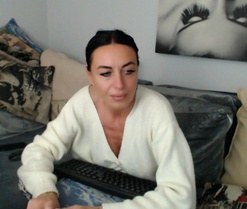 Carlalicious's webcam