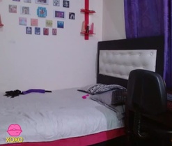 yuliet_tayler's webcam