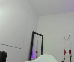LUSYMOROEE's webcam