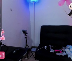 chloe_blue's webcam