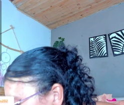 Jenniejoness's webcam