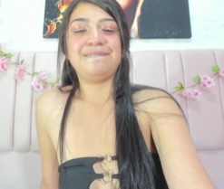 dana_alaya's webcam