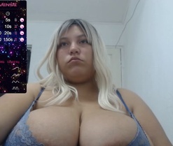 Mia_Hottly's webcam