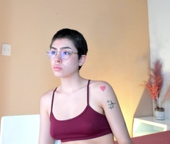 AlisonScott webcam