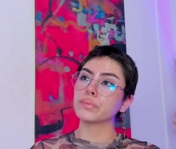 AlisonScott's webcam