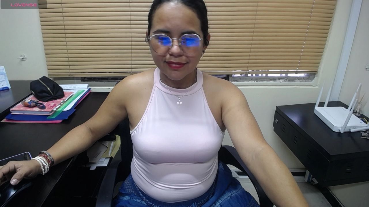 live adult webcam chat Kendra-mamba