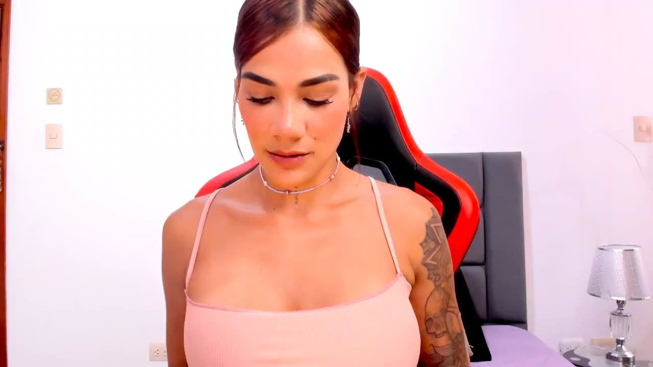 sexy chatroom IsabellaRyan