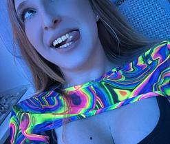 live sex chat PinkyX