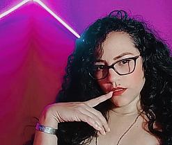 V_E_R_O_'s WEBCAM - Chat with V_E_R_O_ 100% Hot | Amateur.tv