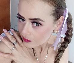 mature_magenta's webcam