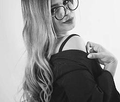 shy_avrill's WEBCAM - Chat with shy_avrill 100% Hot | Amateur.tv