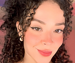 Sex cams model avatar pic - AlessaRomero