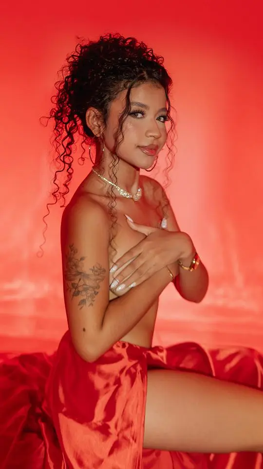 Photo of SophieHouston, live amateur cam model