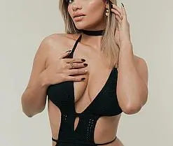 Photo of KyomiVelvet, live amateur cam model