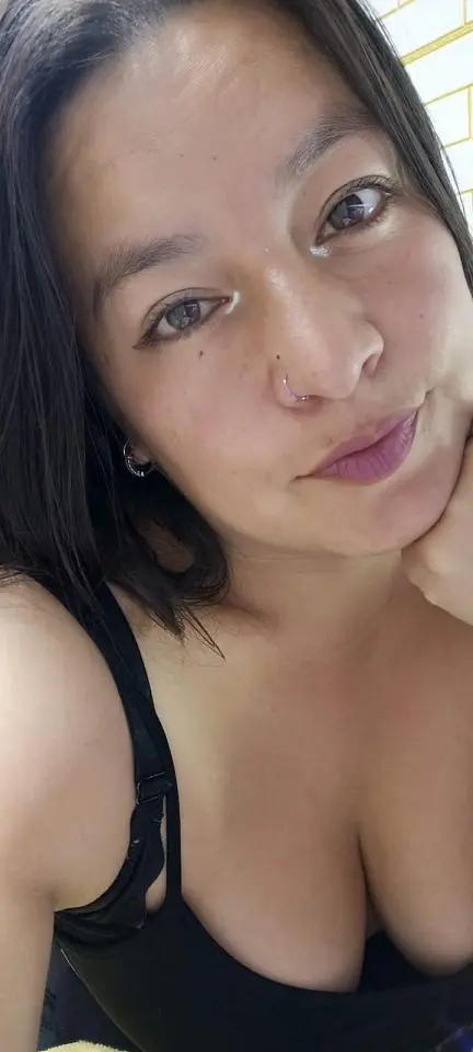 Photo of monickhotpri, live amateur cam model