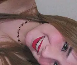 Isabellardiente, broadcasting live right now