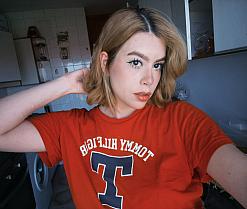 Cazadora80s's webcam
